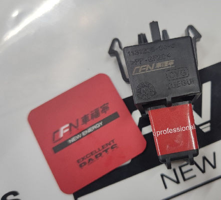 রস্টপ্রুফ টেসলা অটোমোটিভ রিপেয়ার পার্টস রিয়ার ব্যাগ বাকল 1131205-00-সি