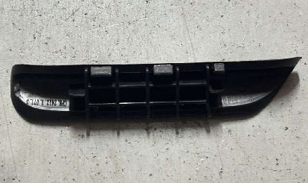 টেসলা মডেল ৩ ২০১৭-২০২৩ এর জন্য পিছনের ট্রাঙ্ক হ্যান্ডেল বাম (LH) ১১২৮৯৬৮-০০-সি