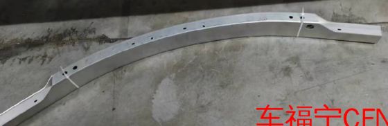 টেসলা মডেল এস ২০২১ এর জন্য ইউনিভার্সাল ব্ল্যাক ফ্রন্ট বাম্পার বিম