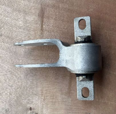 সামনের বাম ড্রাইভ ইউনিট আর্ম ক্রেট মাউন্ট 12-21 টেসলা মডেল এস এক্স 1055366-00-এইচ