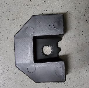 টেসলা মডেল এস ২০২১+ আরএইচ রিয়ার বাম্পার ব্র্যাকেট ১৩০x৩৫x৩.৫ মিমি